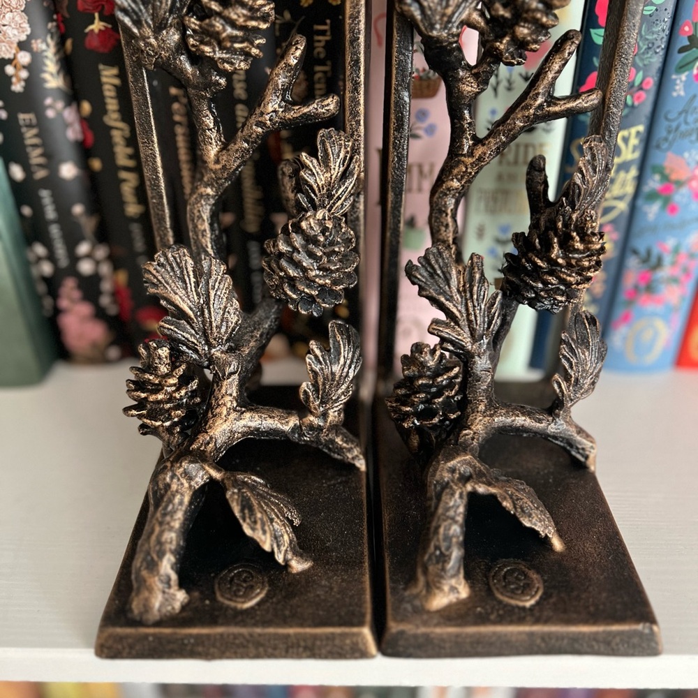 Bronze Pinecone Bookends